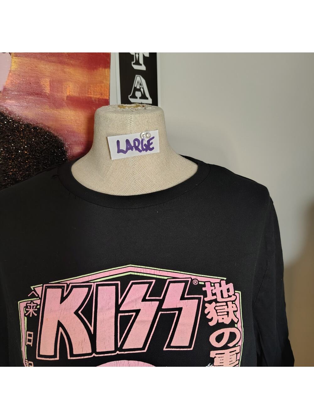 CLASSIC ROCK VINTAGE OR PRE-WORN T-SHIRT -